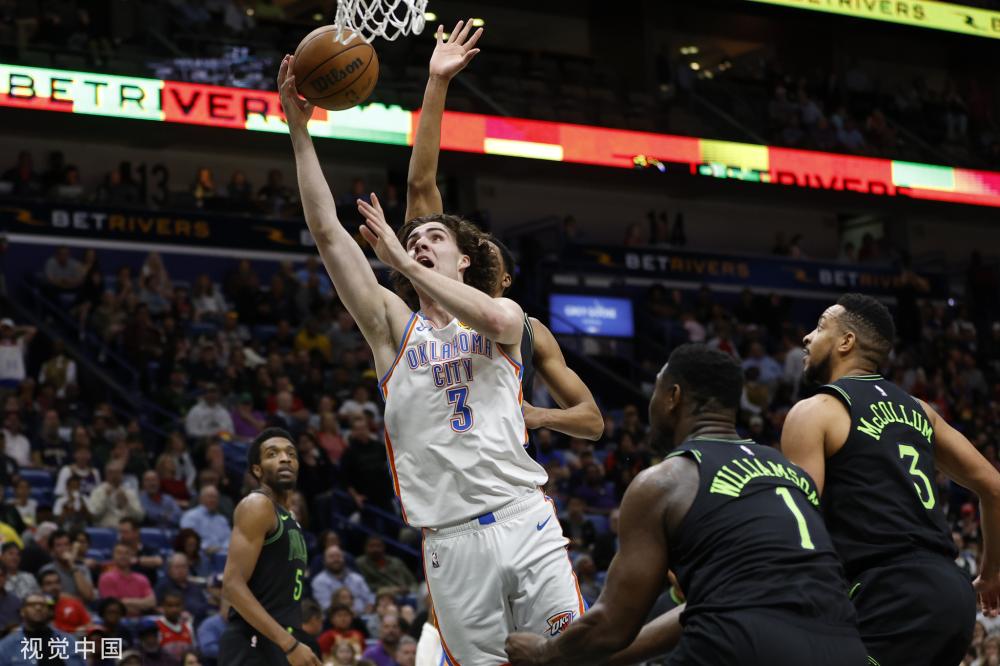 典的防守反 典的防守反