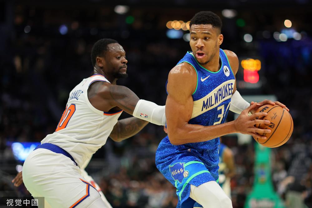 色的防守反 色的防守反